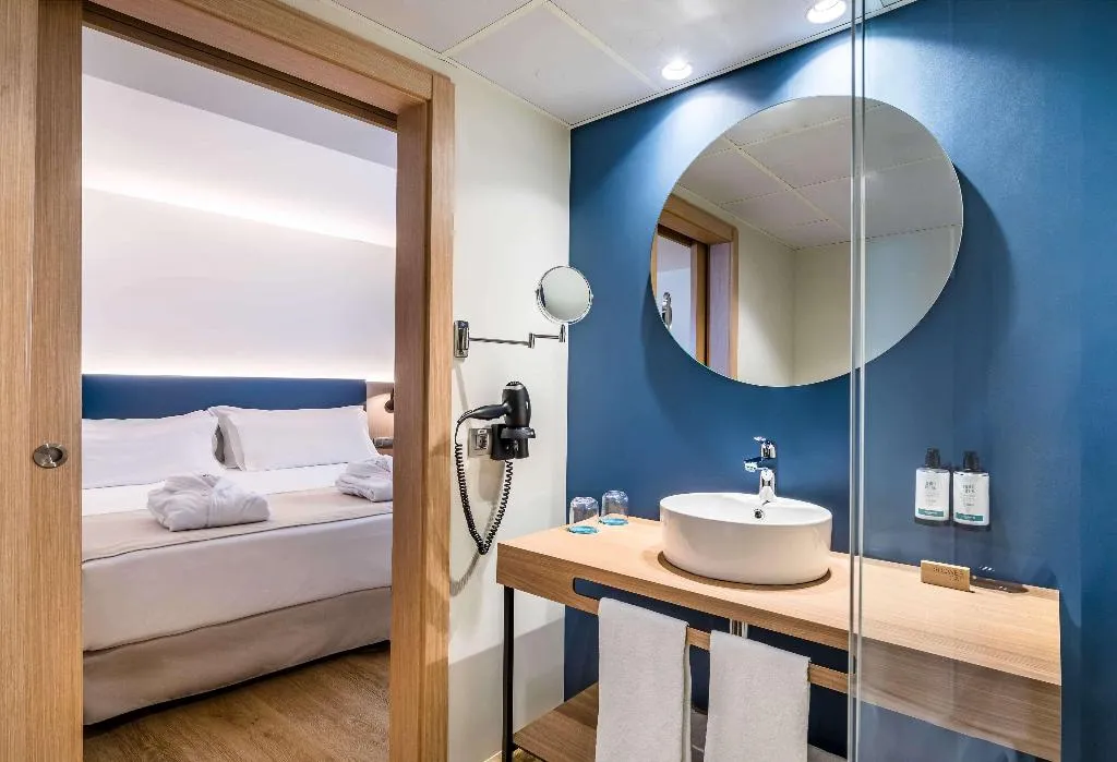 FAMILY ROOM STANDARD Room, Occidental Alicante, Costa Blanca