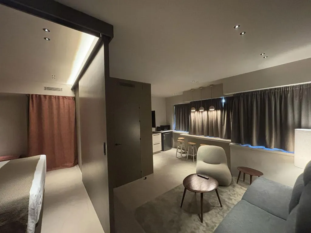 APARTMENT SUPERIOR CAPACITY 4 Room, Senator Barcelona Apartments, Barcelona
