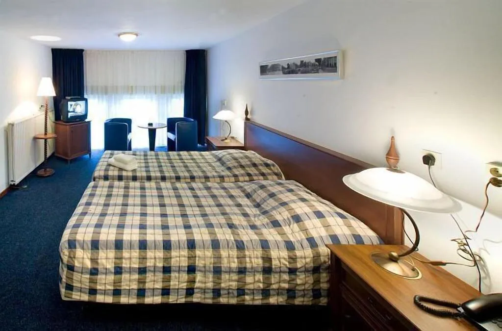 Room, Prins Hendrik, Amsterdam