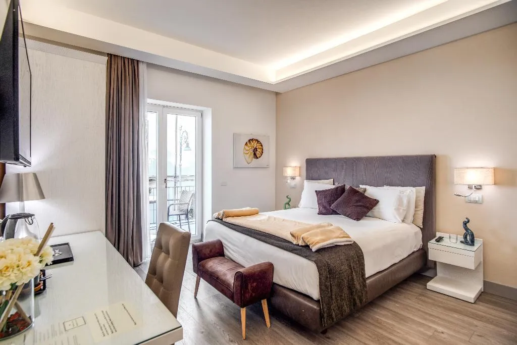 Room, Sorrento City, Naples