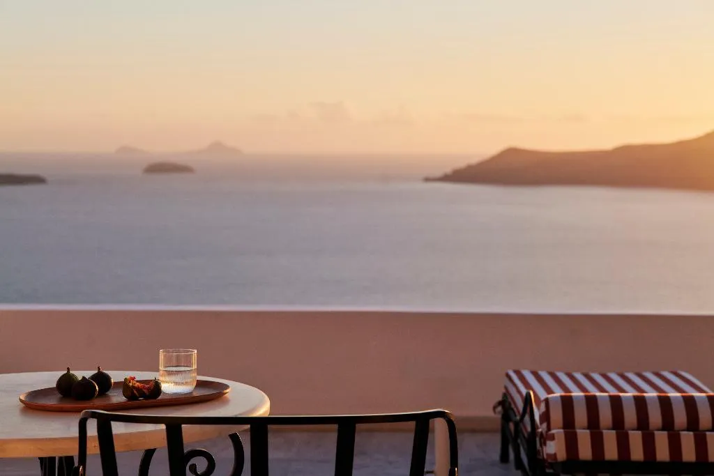 SUITE SUPERIOR SEA VIEW Room, San Antonio, Santorini