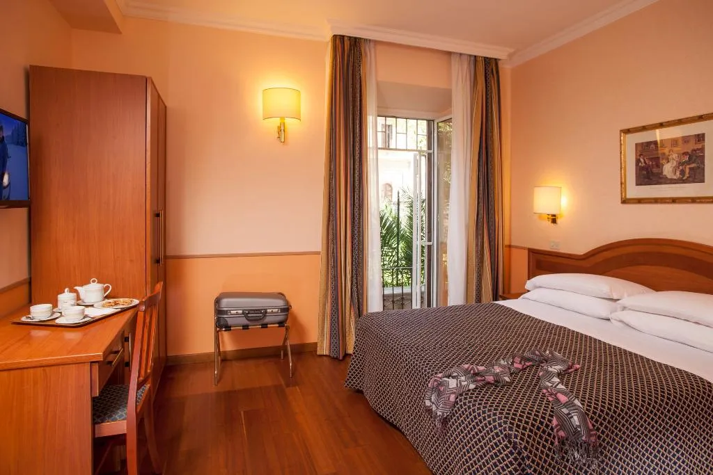 DOUBLE STANDARD Room, Piemonte, Rome