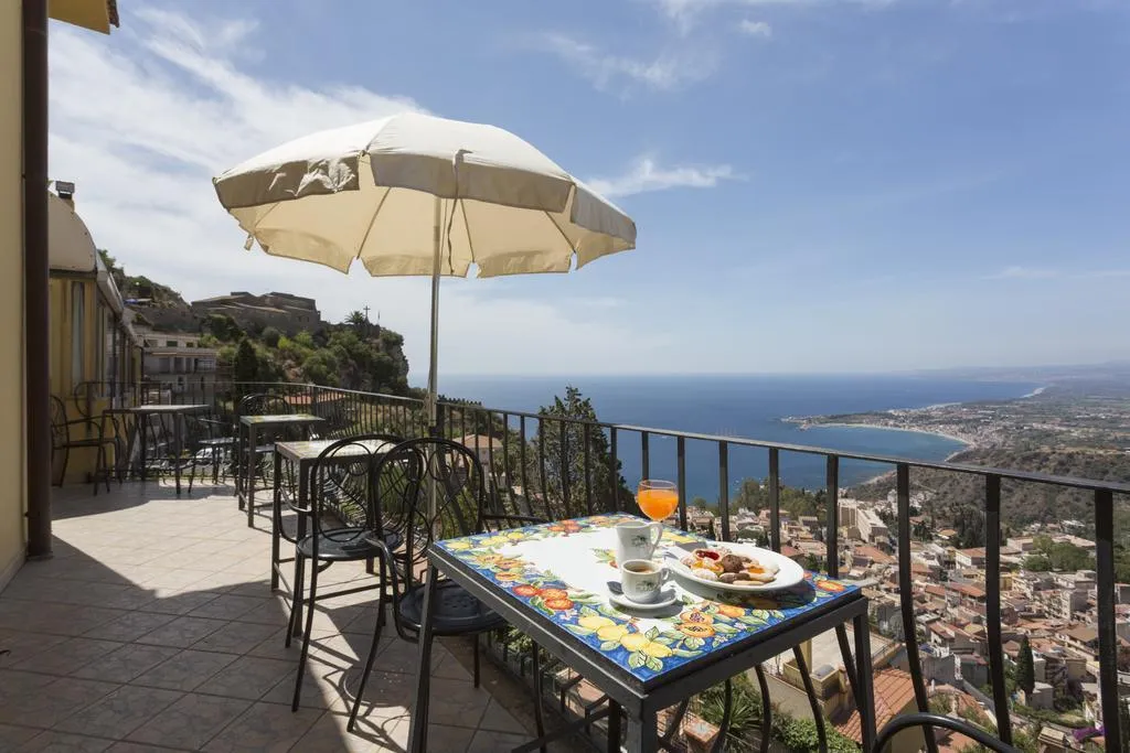 Terrace, Sole Castello, Taormina