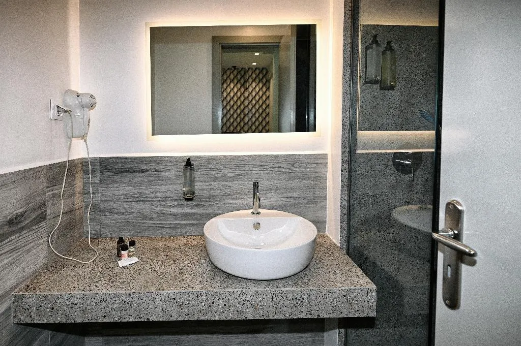 Double or Twin WITH BALCONY Room, Urban Core Residence, Athens