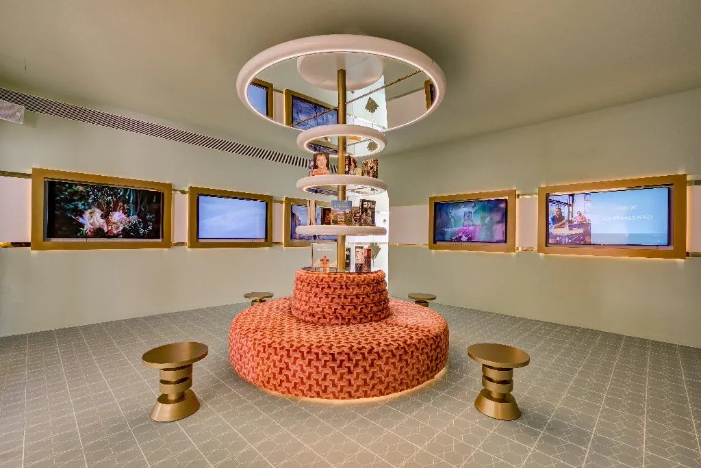 Lobby, Grand Paradiso, Ibiza