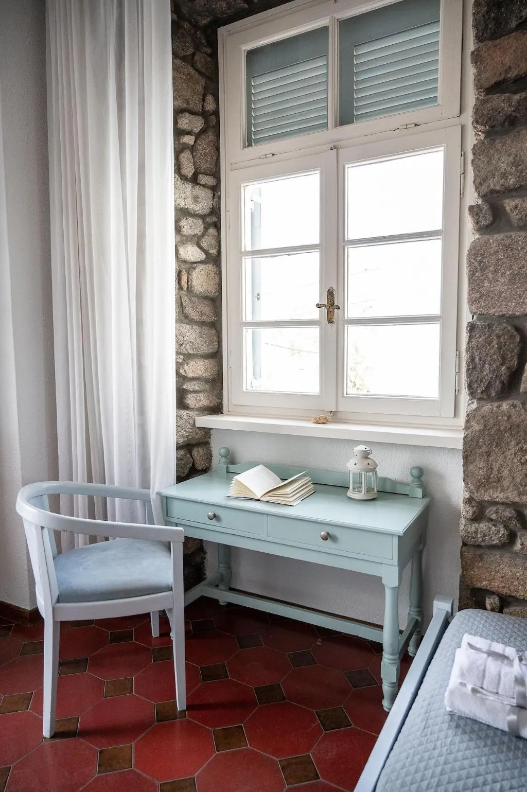 Room, Dionysos Poros, Kalamata