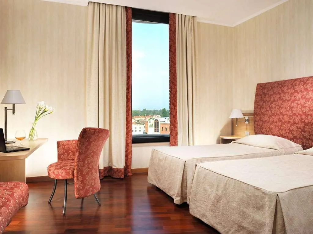 Room, Poli Hotel, Milan