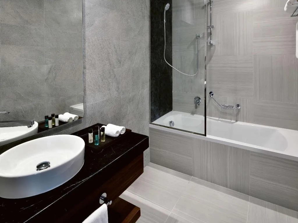 APARTMENT TWO BEDROOMS Room, Movenpick Hotel Apartments Downtown Dubai, Dubai