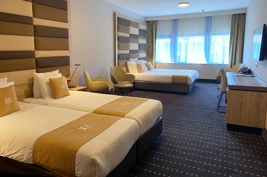 QUADRUPLE STANDARD Room, Xo Hotels Blue Square, Amsterdam