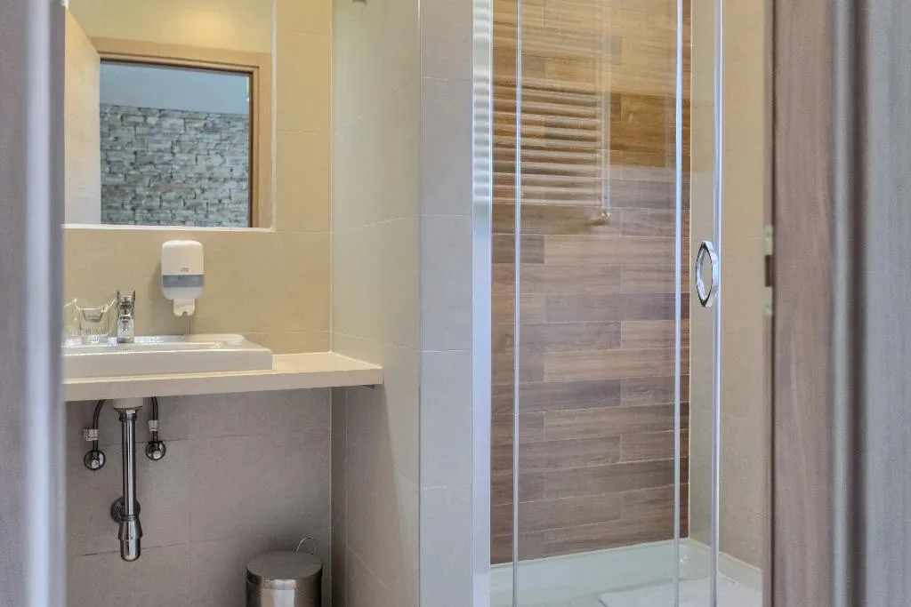 SINGLE STANDARD Room, Pula City Center Accommodation, Istria