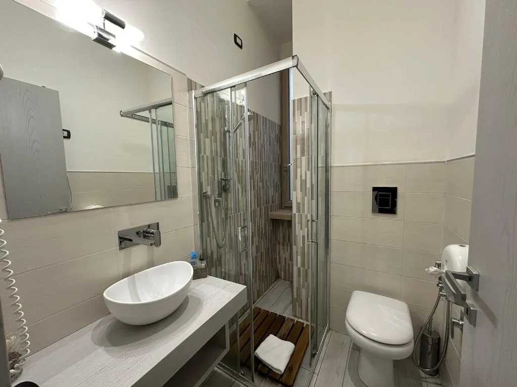 TRIPLE SUPERIOR Room, Residenza Suarez, Naples