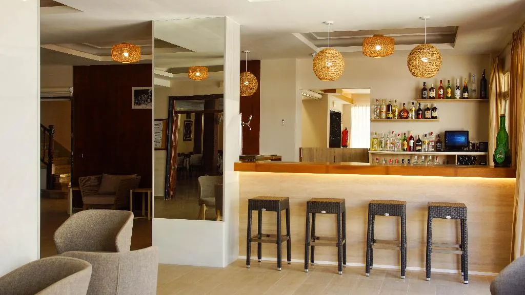 Bar, Iris, Majorca