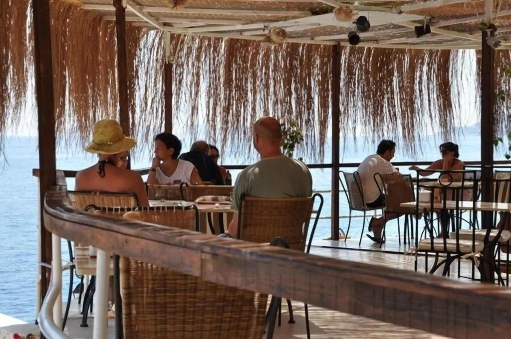 Bar, Caretta Caretta, Antalya