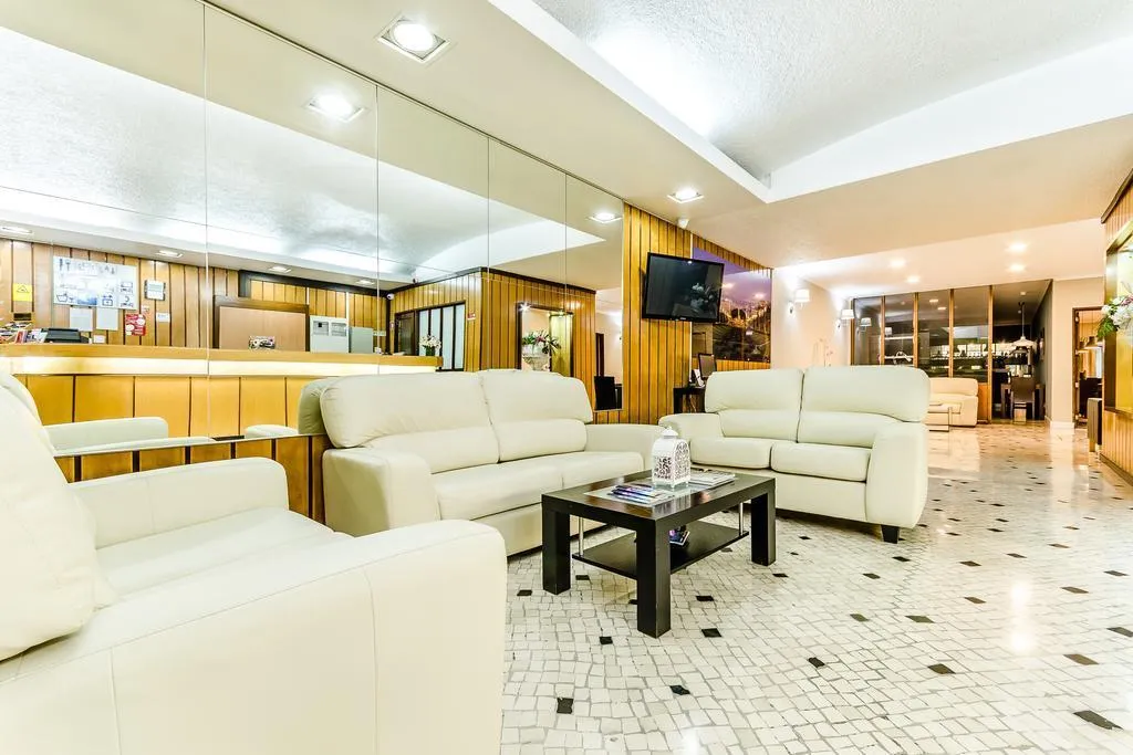 Lobby, Flamingo, Lisbon