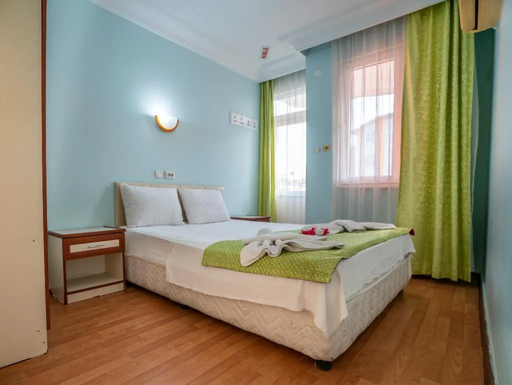 APARTMENT CAPACITY 2 Room, Nehir Apart Otel, Antalya