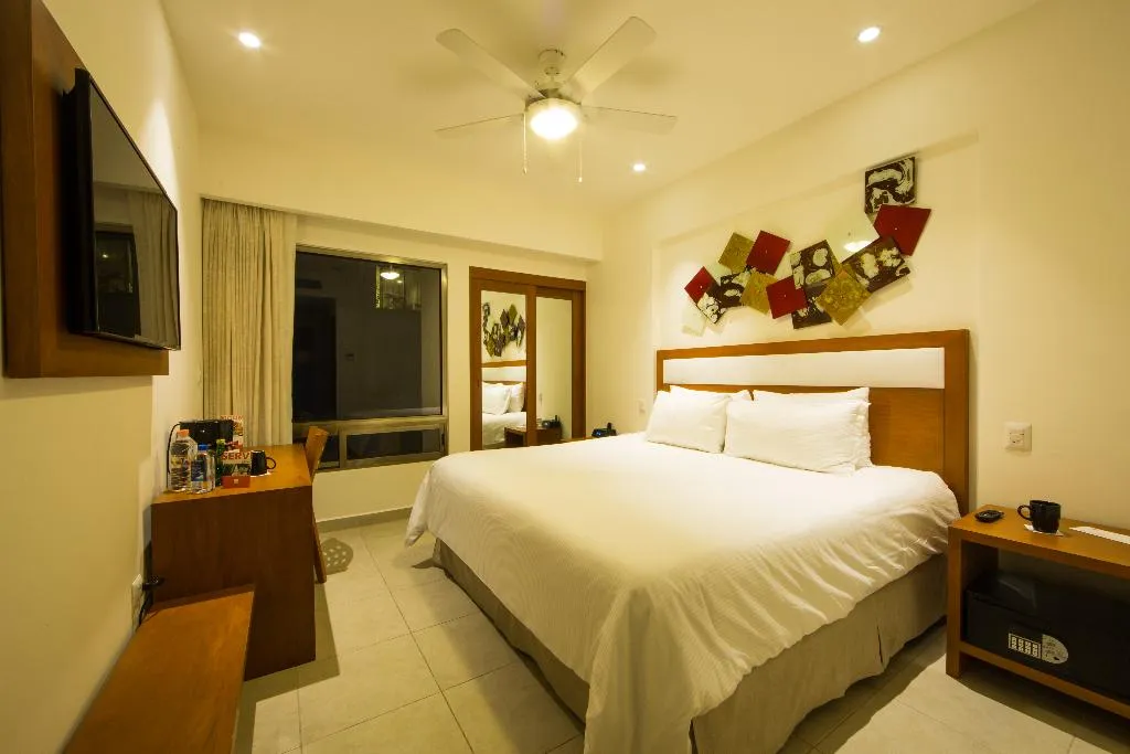 Room STANDARD Room, Ambiance Suites Cancun, Cancun Area