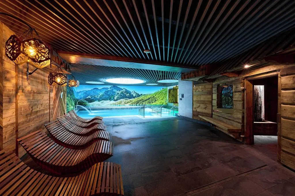 Sports and Entertainment, ApartHotel Giewont, Krakow