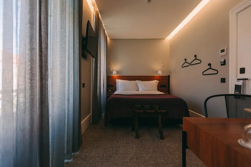 DOUBLE DELUXE Room, 1908 Lisboa Hotel, Lisbon