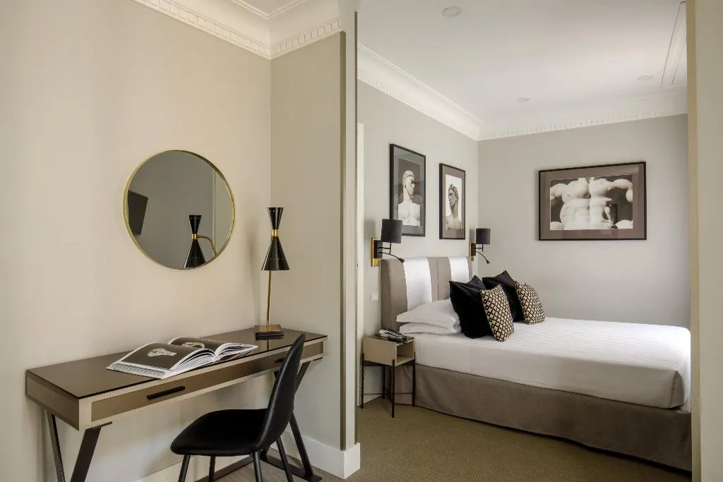 DOUBLE SUPERIOR Room, Condotti Boutique Hotel, Rome