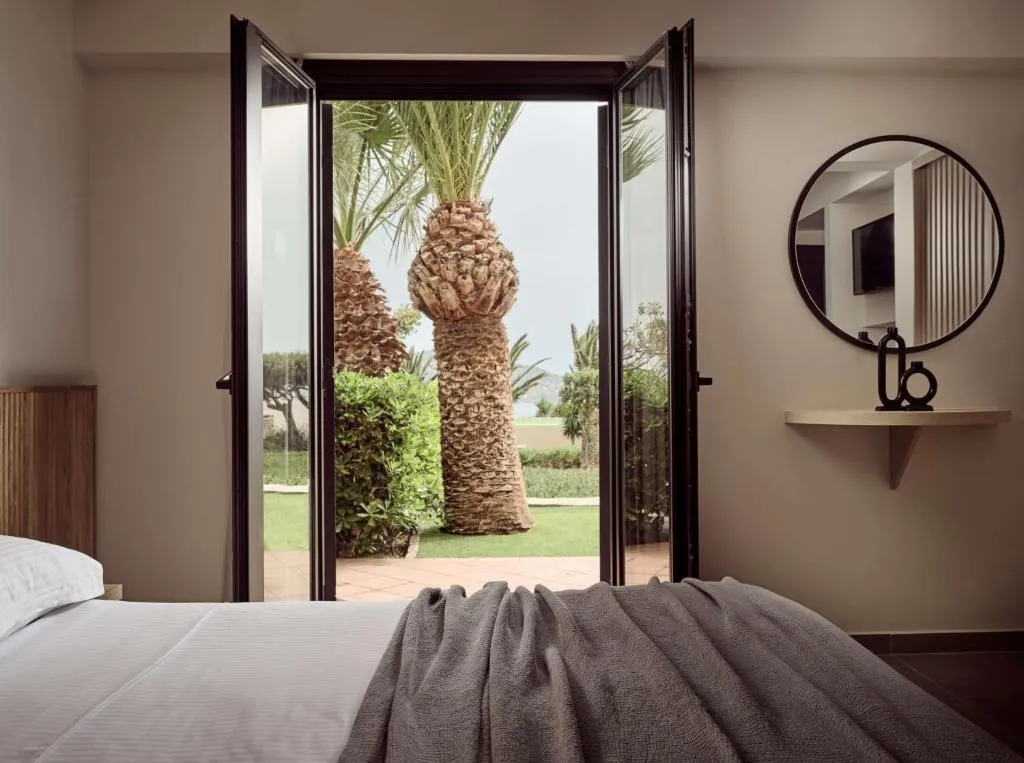 Room CLASSIC GARDEN VIEW Room, Elounda Palm, Crete