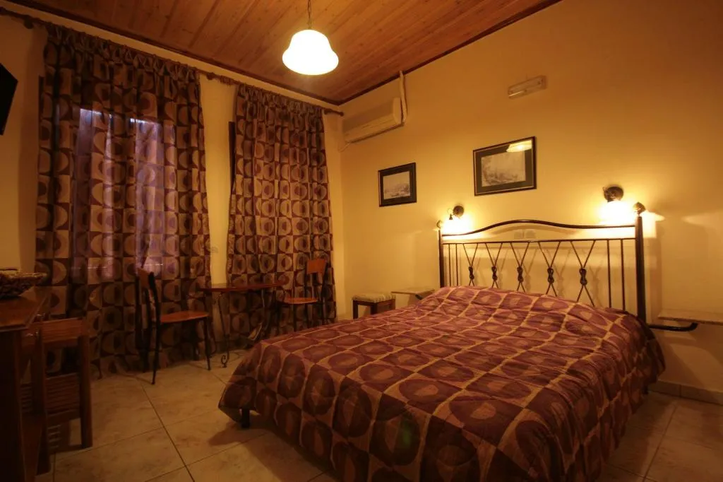 Room, Helena Hotel, Crete