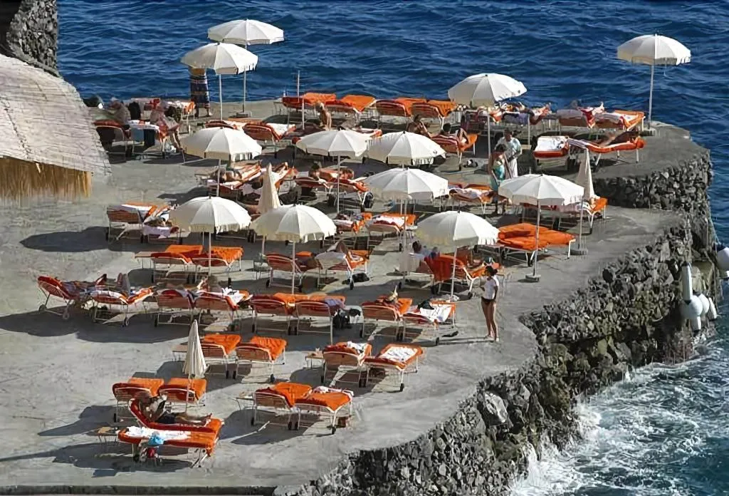 Beach, Il San Pietro, Naples