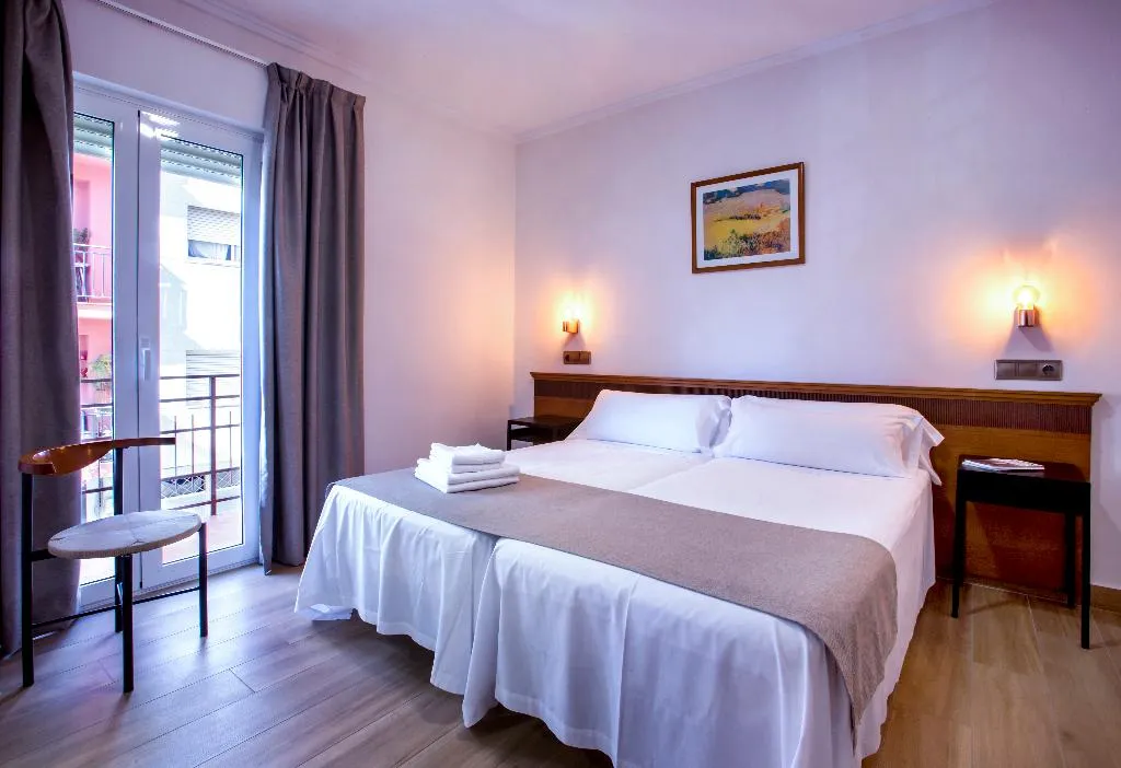 Double or Twin DELUXE WITH BALCONY Room, Hotel Ramis, Costa Blanca