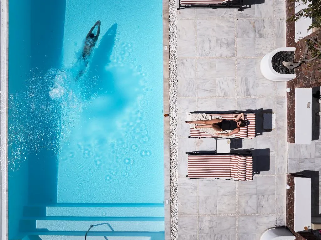 Pool, San Antonio, Santorini