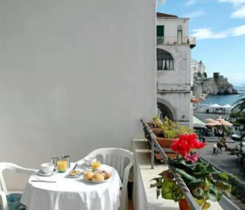 General view, Hotel Lidomare, Naples