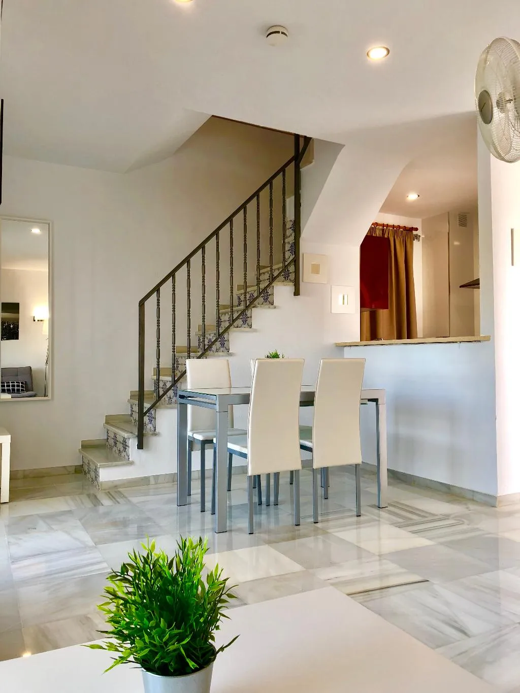 APARTMENT CAPACITY 8 THREE BEDROOMS Room, Las Rosas de Capistrano, Costa Del Sol