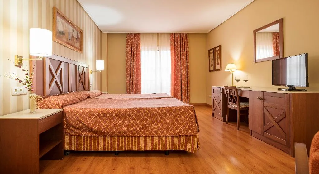 DOUBLE SINGLE USE STANDARD Room, Ilunion Alcora Sevilla, Seville