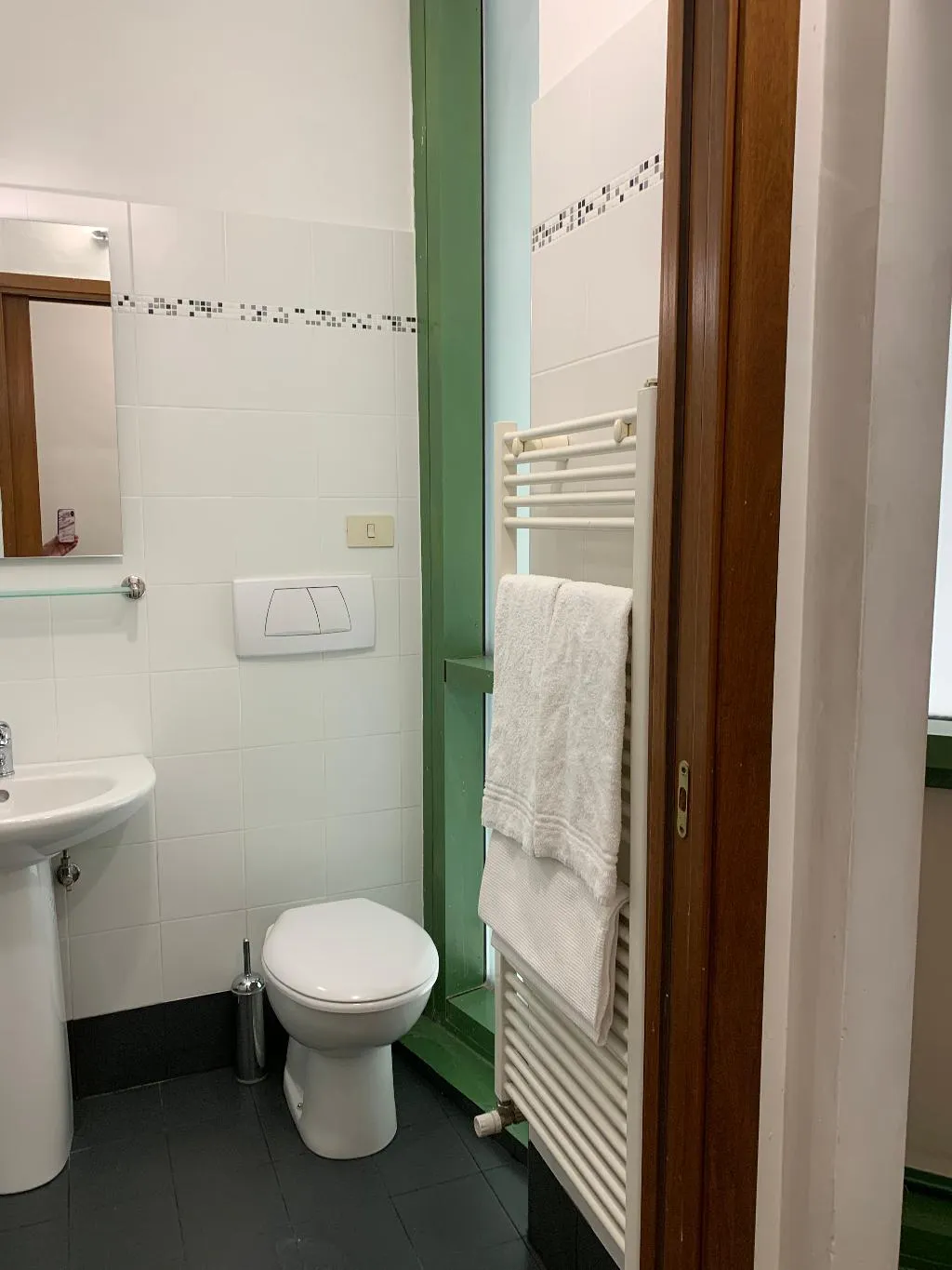 STUDIO STANDARD Room, Gemini City Centre Studios, Florence