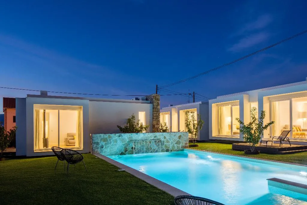 VILLA CAPACITY 4 Room, Cerca Design House, Porto