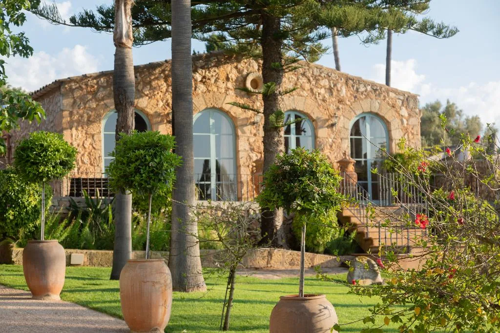 Restaurant, La Reserva Rotana, Majorca
