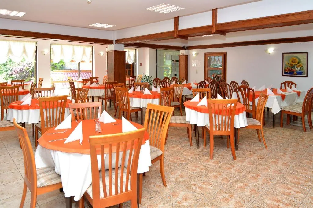 Restaurant, Estreya Palace & Residence, Varna