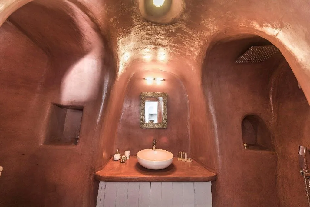 Room, Danae Suites, Santorini
