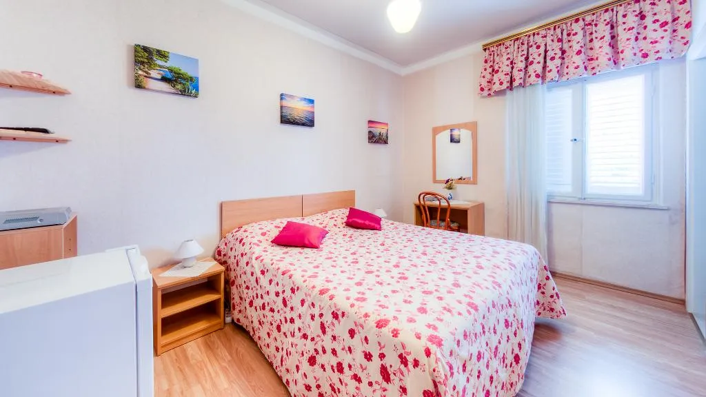TRIPLE COMFORT SEA VIEW Room, Guest House Villa Nina, Dubrovnik