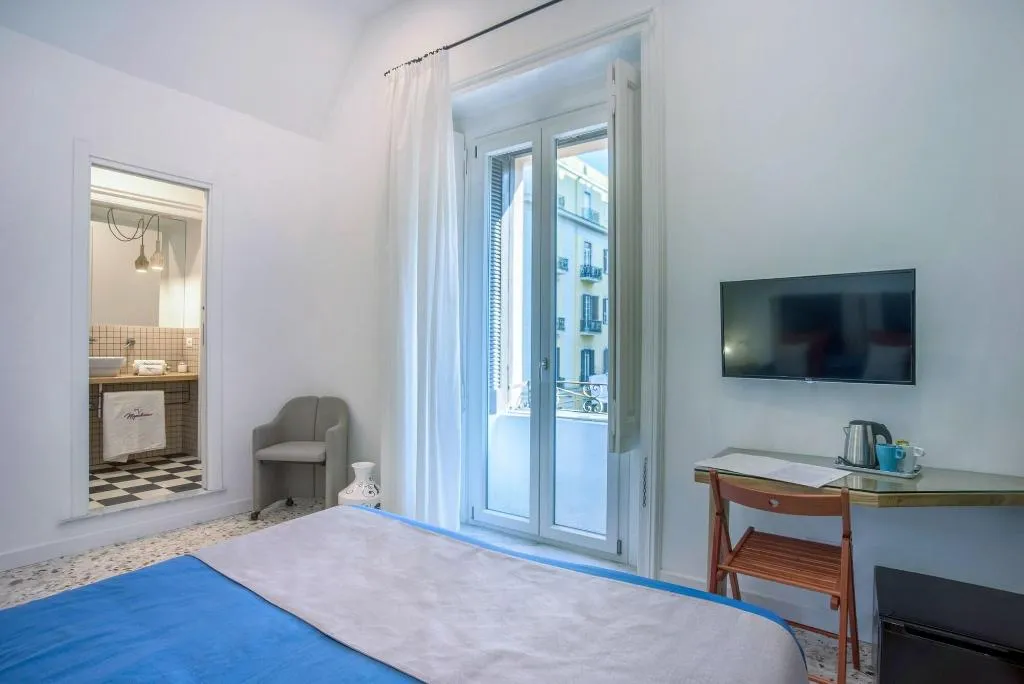 Room, Napoliamo Guest House, Naples
