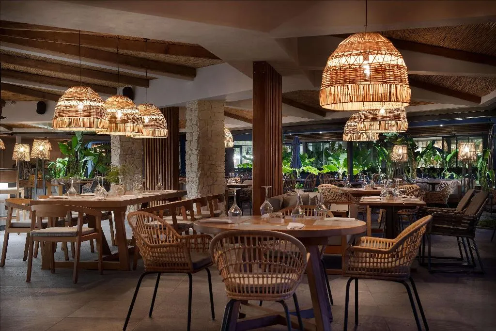 Restaurant, Miramare Beach, Antalya