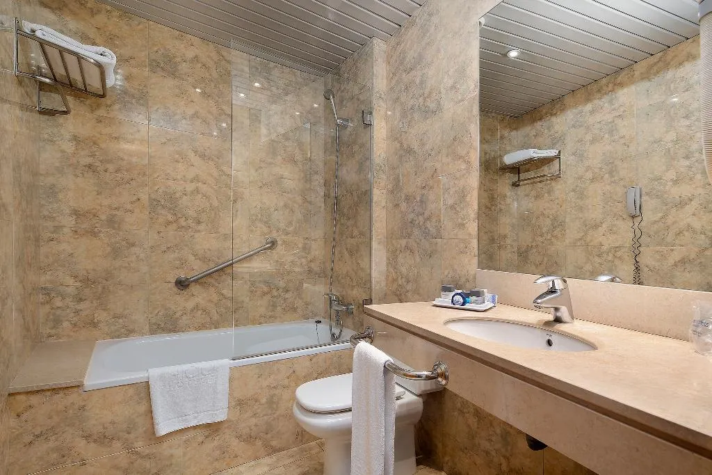 SINGLE STANDARD Room, Hcc Montblanc, Barcelona