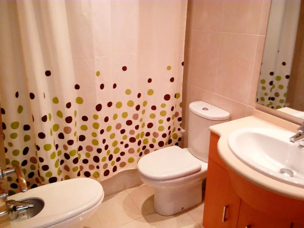 APARTMENT CAPACITY 6 THREE BEDROOM Room, Gandia Universidad 3000, Valencia