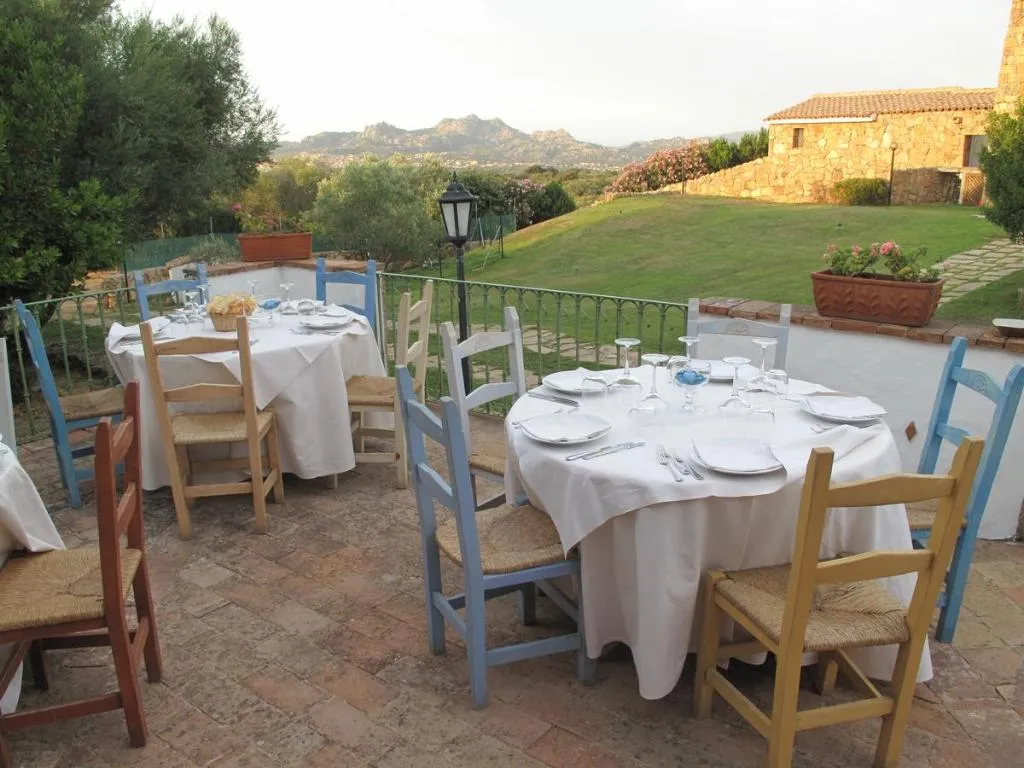 Terrace, Jaddhu Country Resort, Olbia