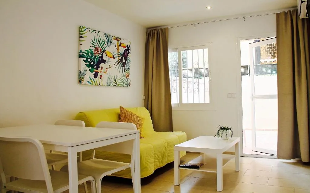 Room, Naika Studios & Apartments, Majorca