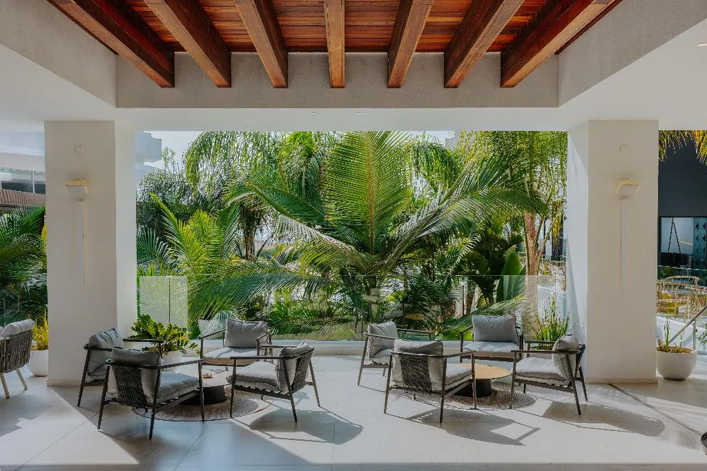 Lobby, Nissiblu Beach Resort, Cyprus