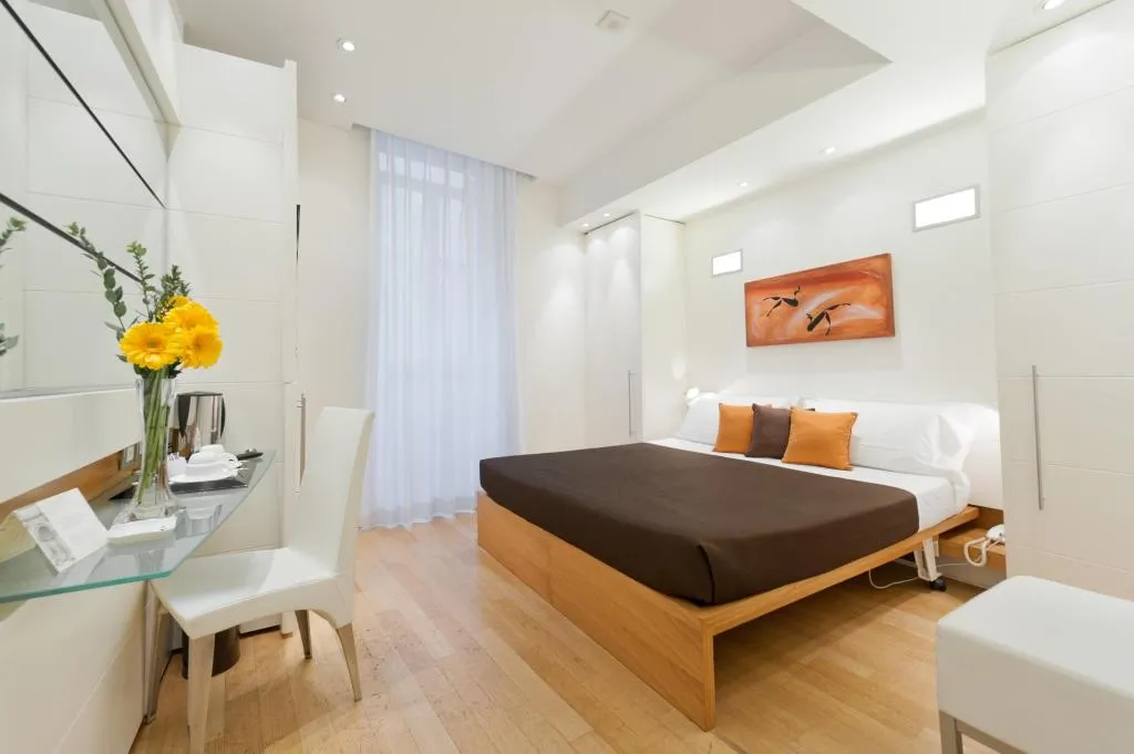 Double or Twin SUPERIOR Room, White, Rome