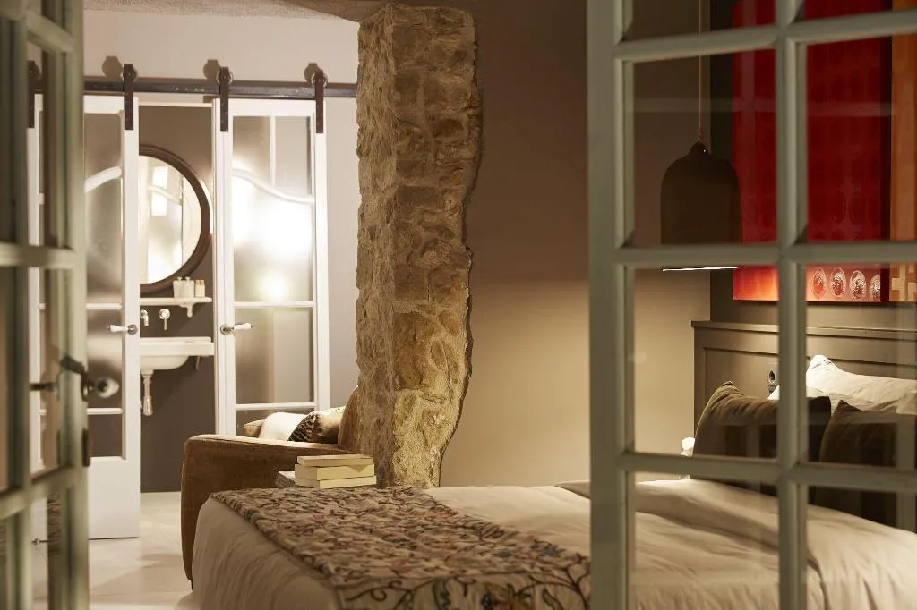 Room, Llimona Suites, Costa Brava
