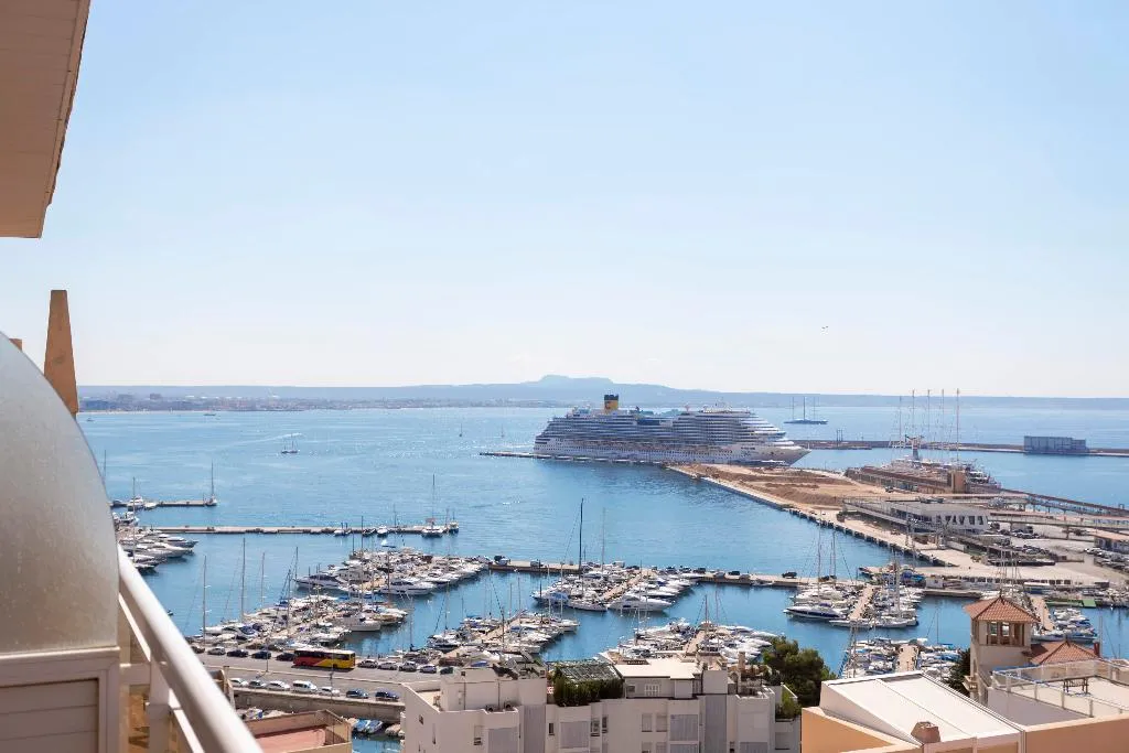 DOUBLE SINGLE USE PREMIUM SEA VIEW Room, Catalonia Majorica, Majorca