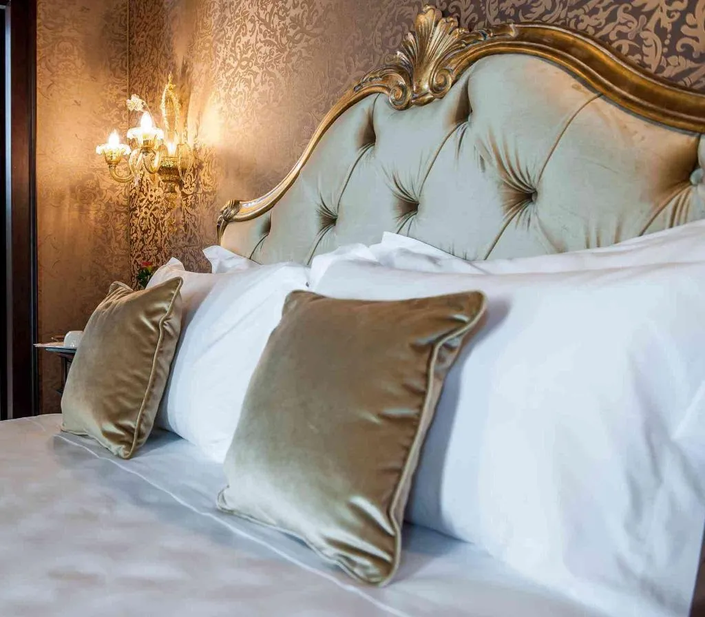 DOUBLE COMFORT Room, Nani Mocenigo Palace, Venice