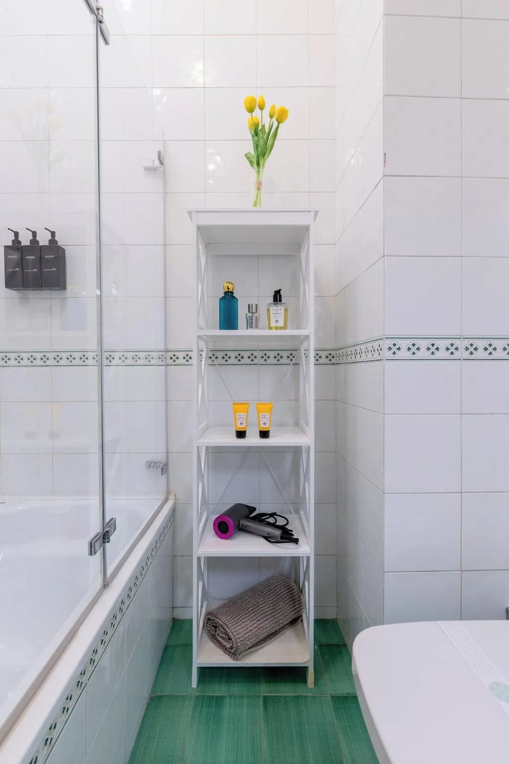 Room, Napolicentro Mare, Naples