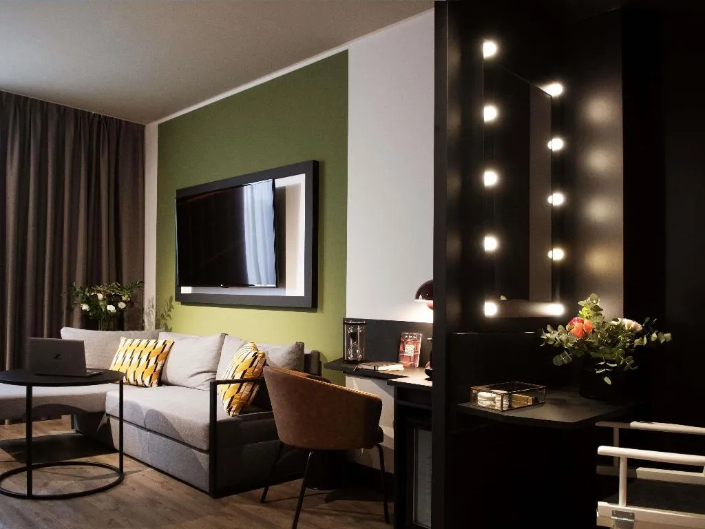 DOUBLE WITH DOUBLE BED Room, Mercure Roma Cinecittà (New Opening), Rome